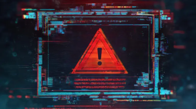 Warnzeichen im Stil von Rockyou2024 Passwort-Leak mit Glitch-Effekt.